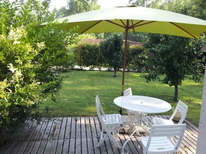 La terrasse et le jardin