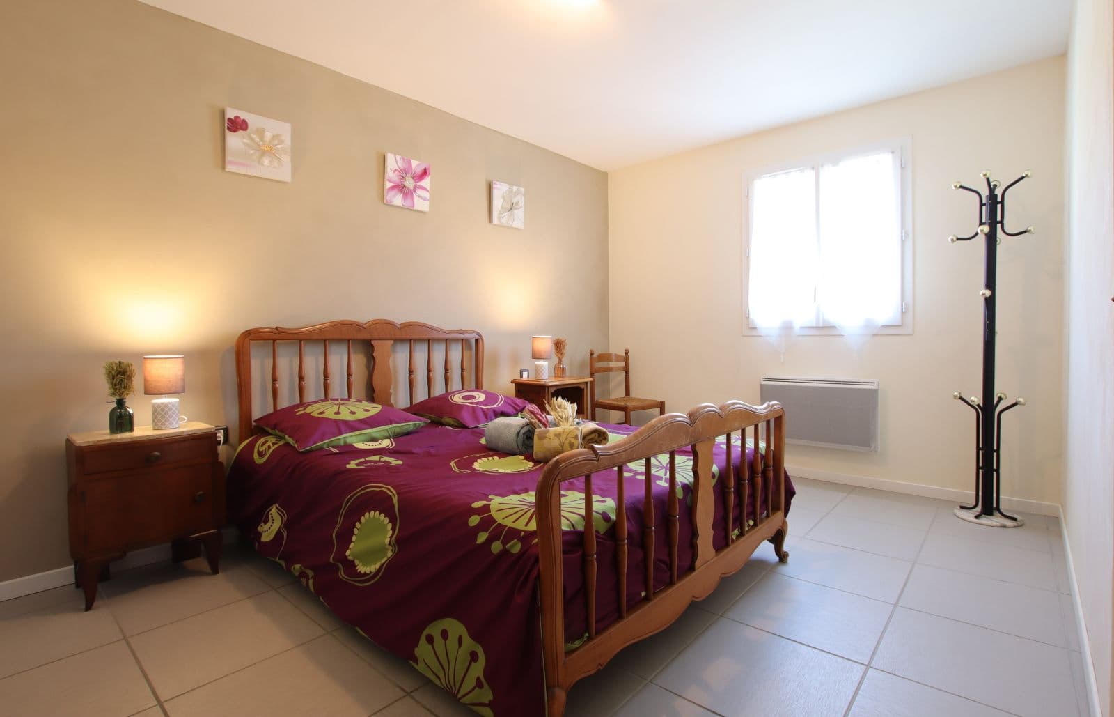 Autre vue chambre taupe,, 1lit double