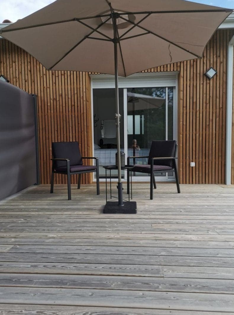 A l'orée des acacias chambre d'hôtes - terrasse ©Préjean Tharaud