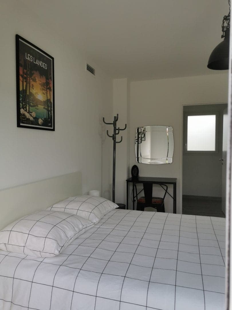 A l'orée des acacias chambre d'hôtes lit chambre©Préjean Tharaud