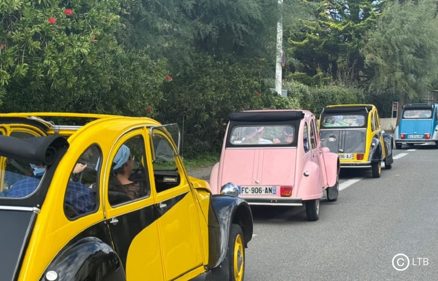 ACTIVITE 2CV TOURISME BASQUE