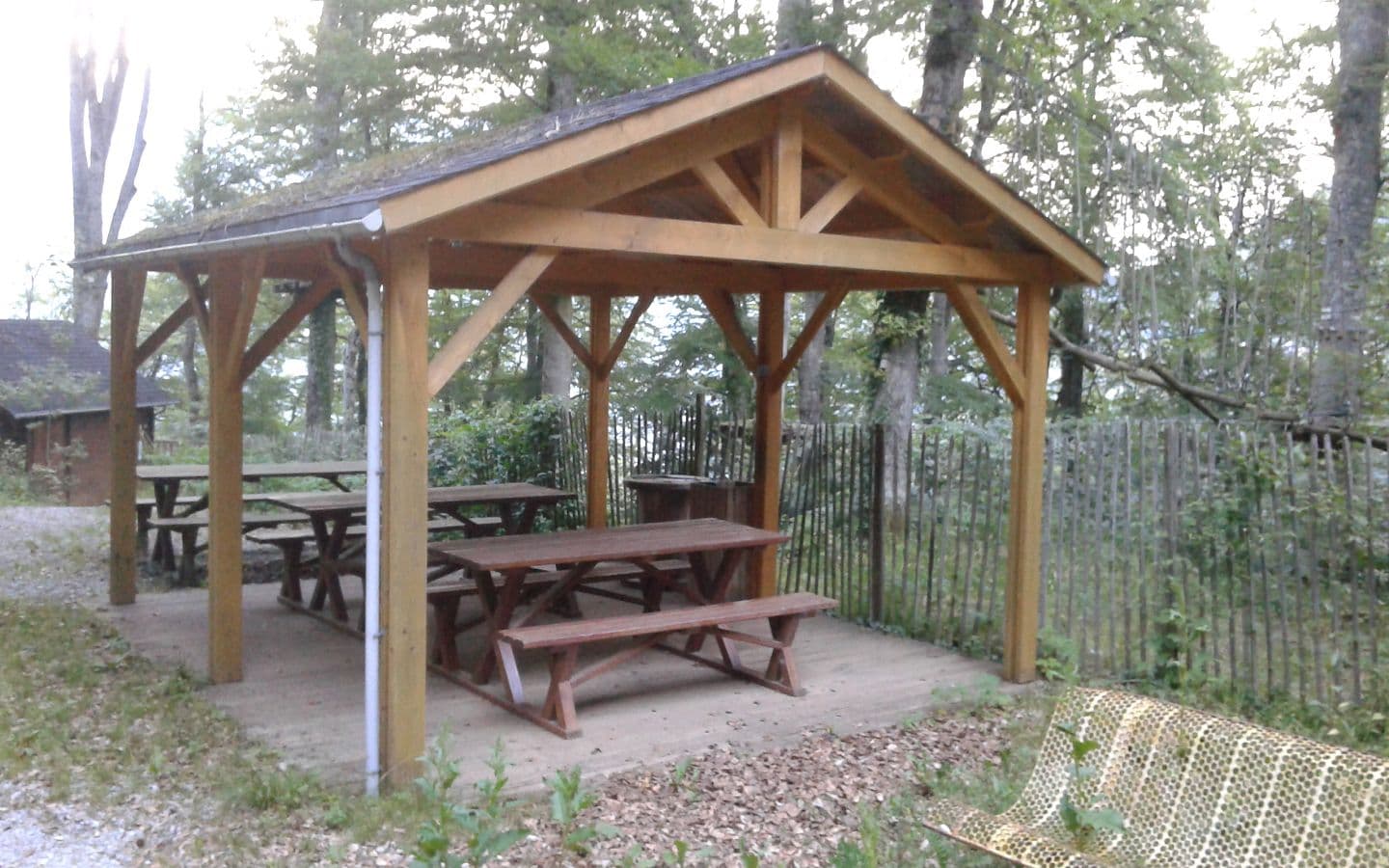 AIRE PIC NIC FORET SUSPENDUE20150701_213110