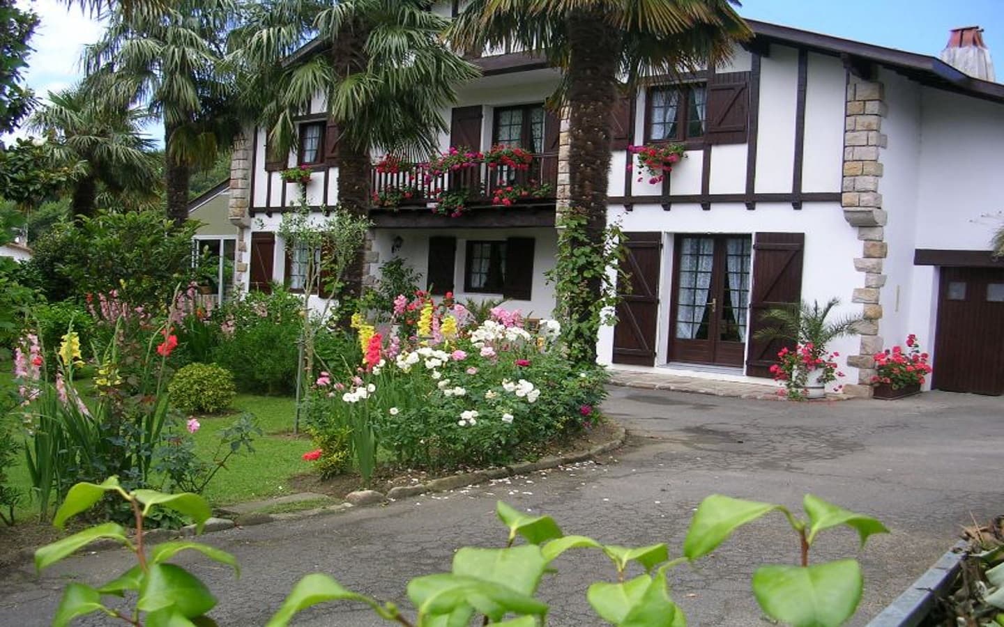 ASc_Betat_facade
