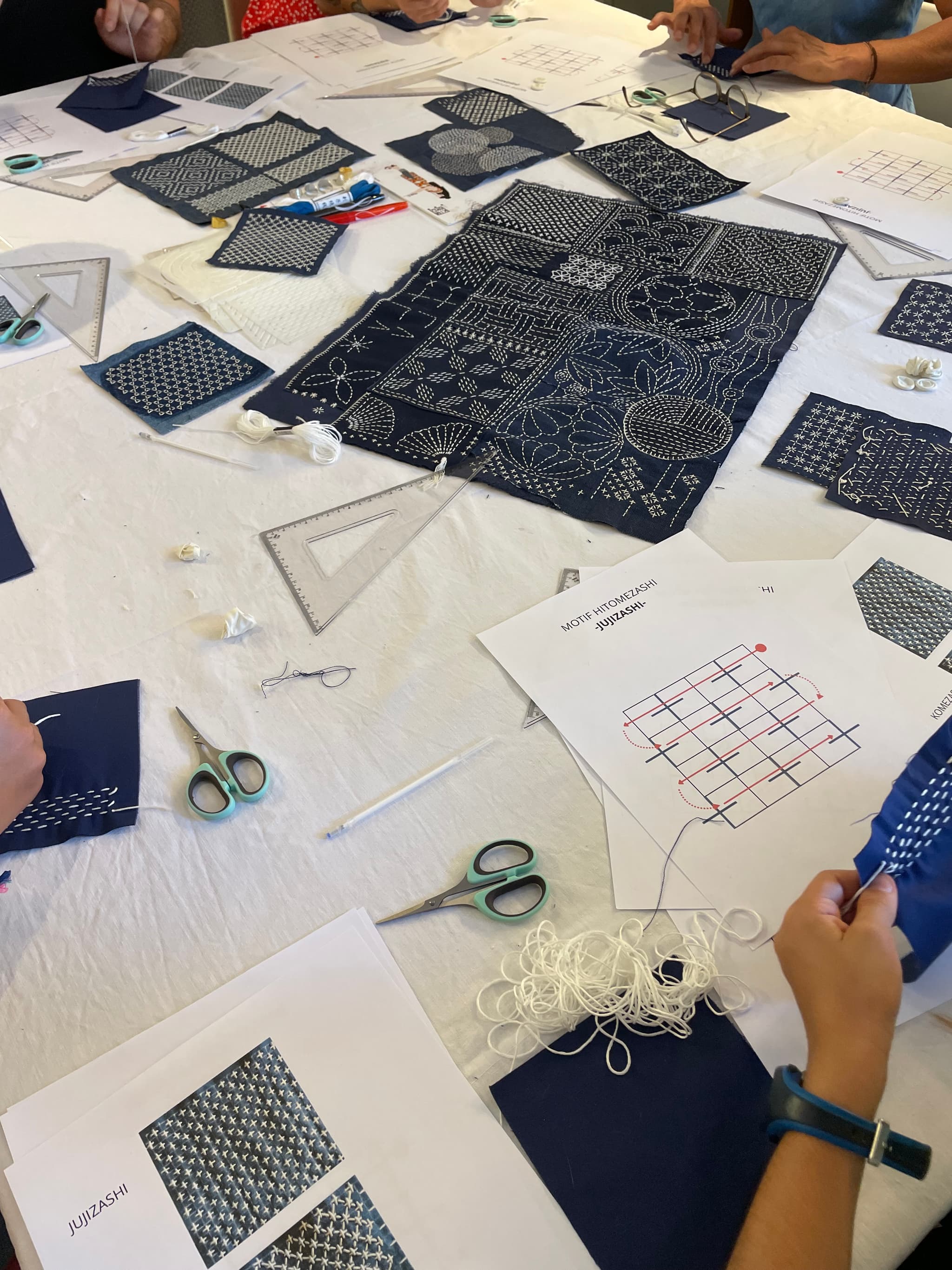 AT- Broderie-2025-08-09 (2)