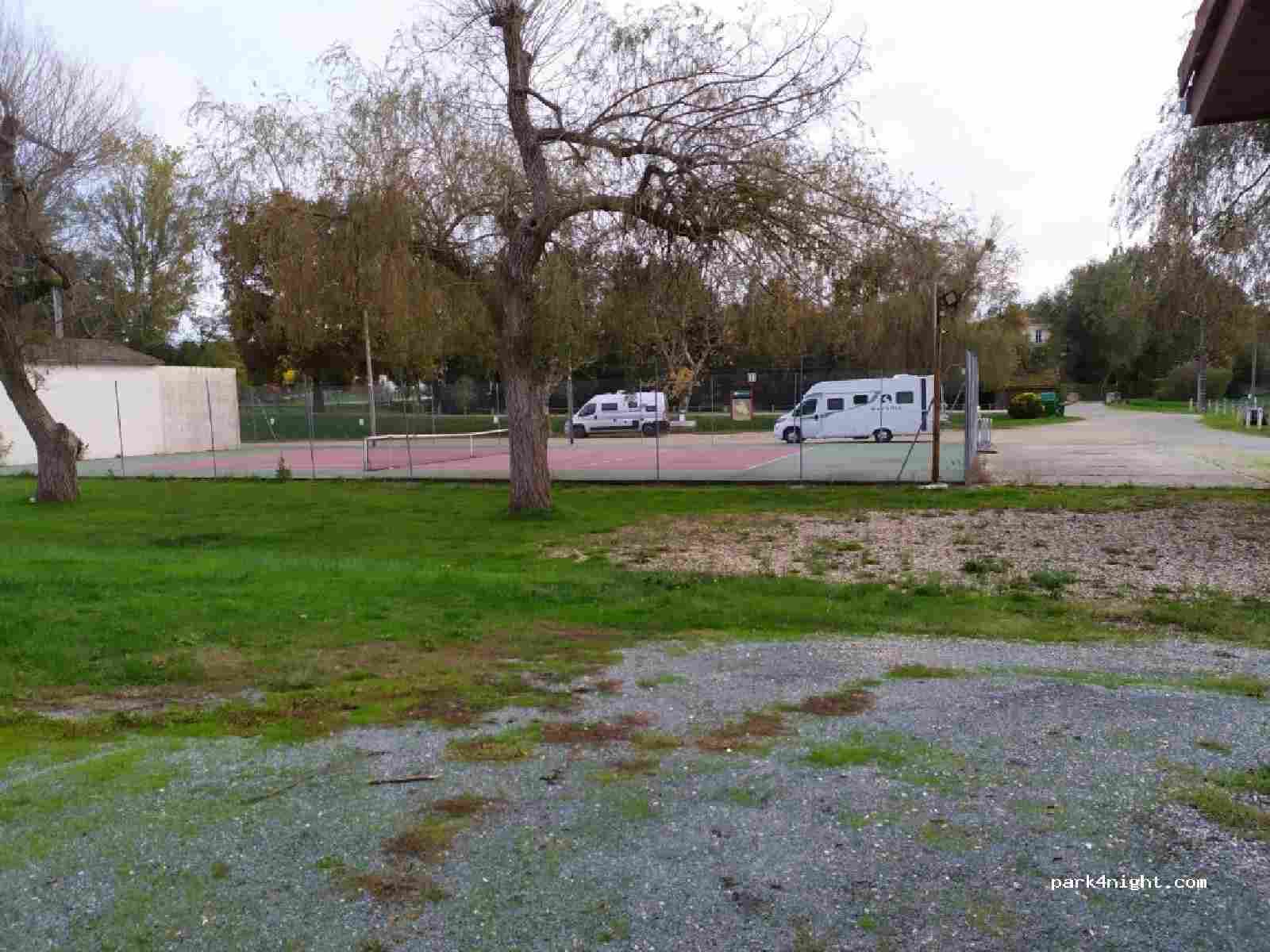 Aire camping car aillas - 2025