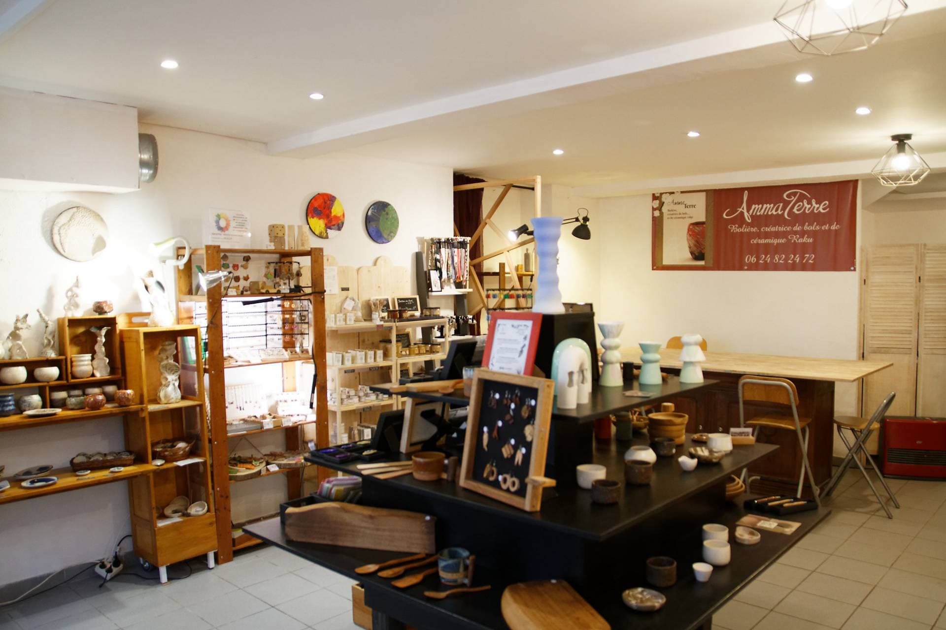 Amma Terre - Magasin2