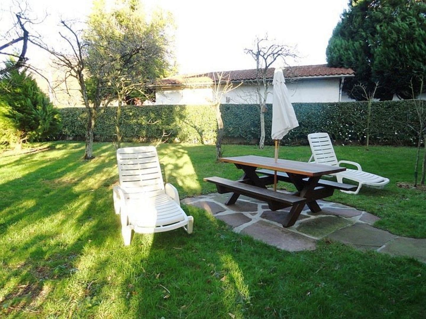 Appartement-Ardoin-jardin---Ispoure