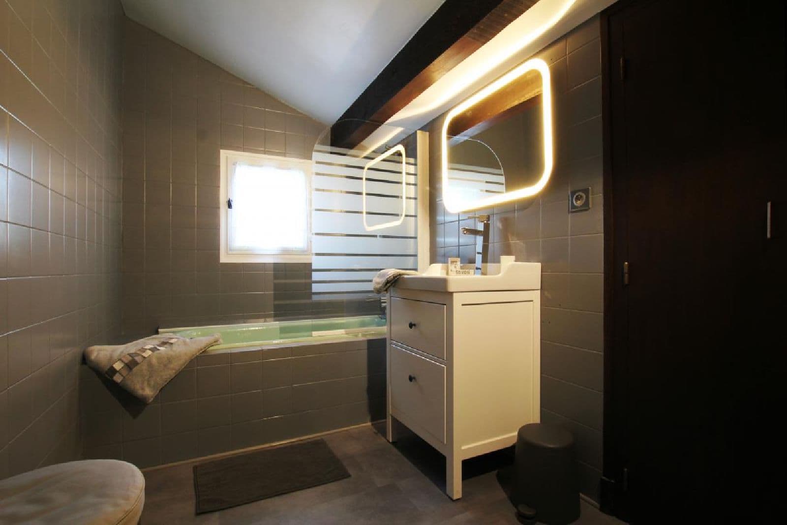 Appartement Videgain salle de bain - St Jean Pied de Port