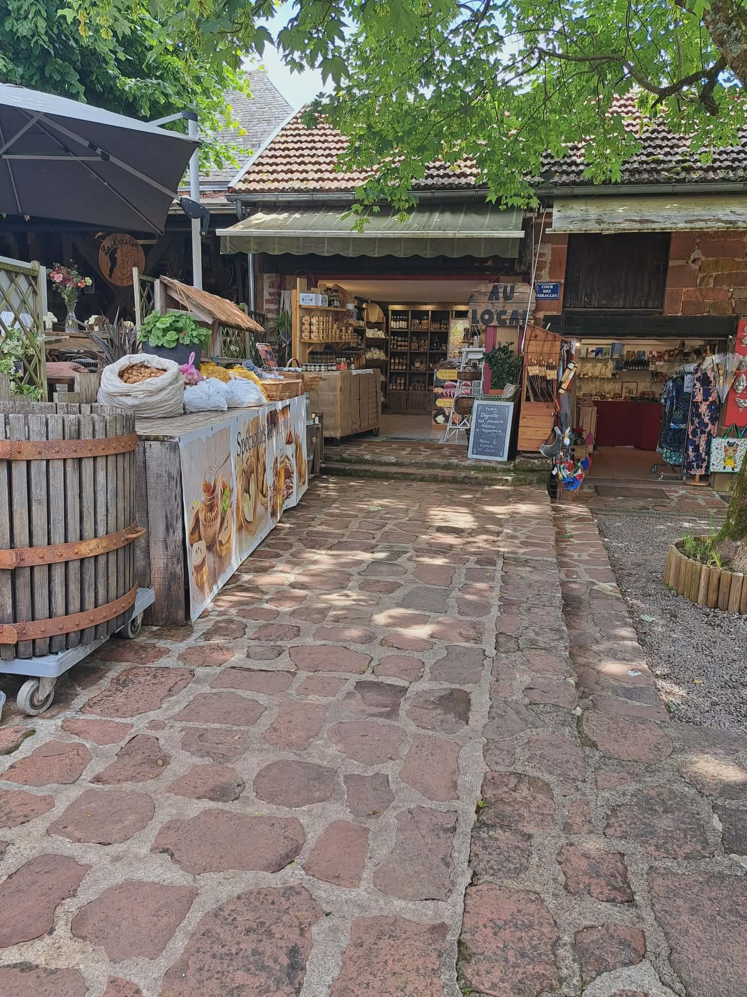 Au local_1