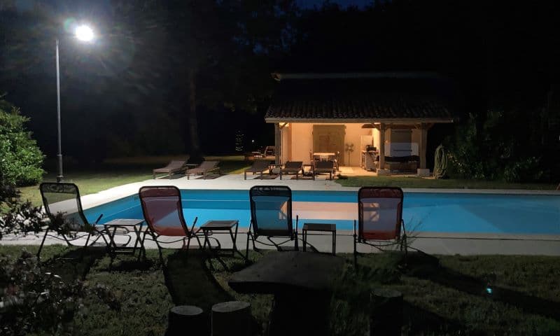BOND-EXT-PISCINE w