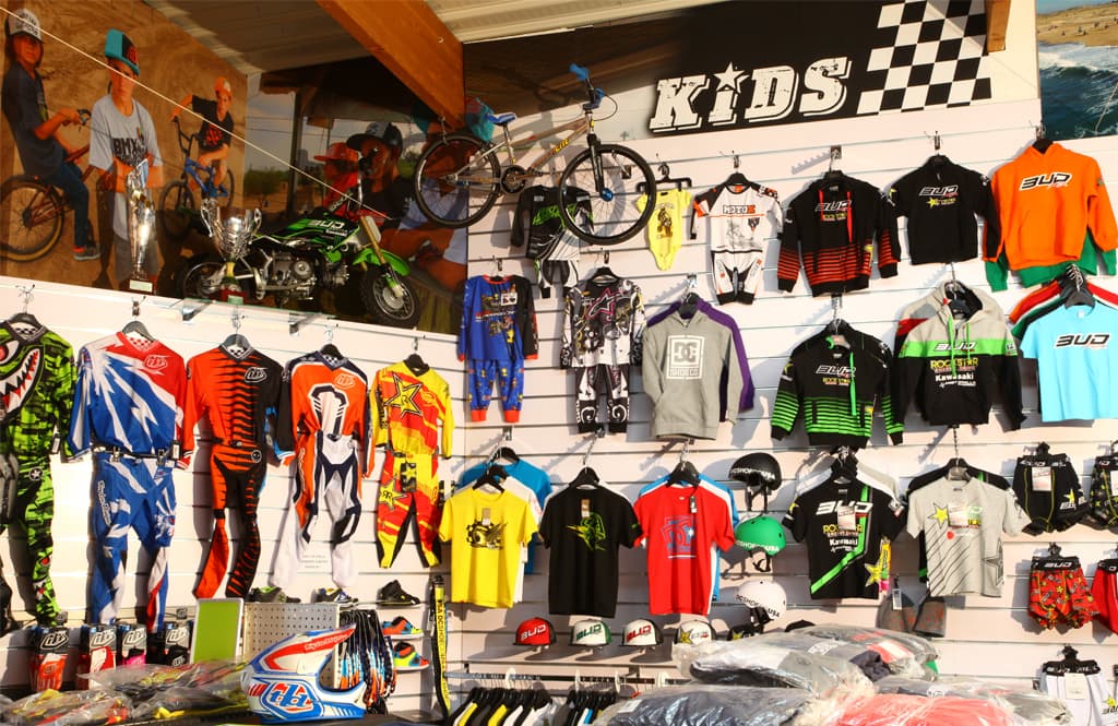BUD-RACING-Site-4