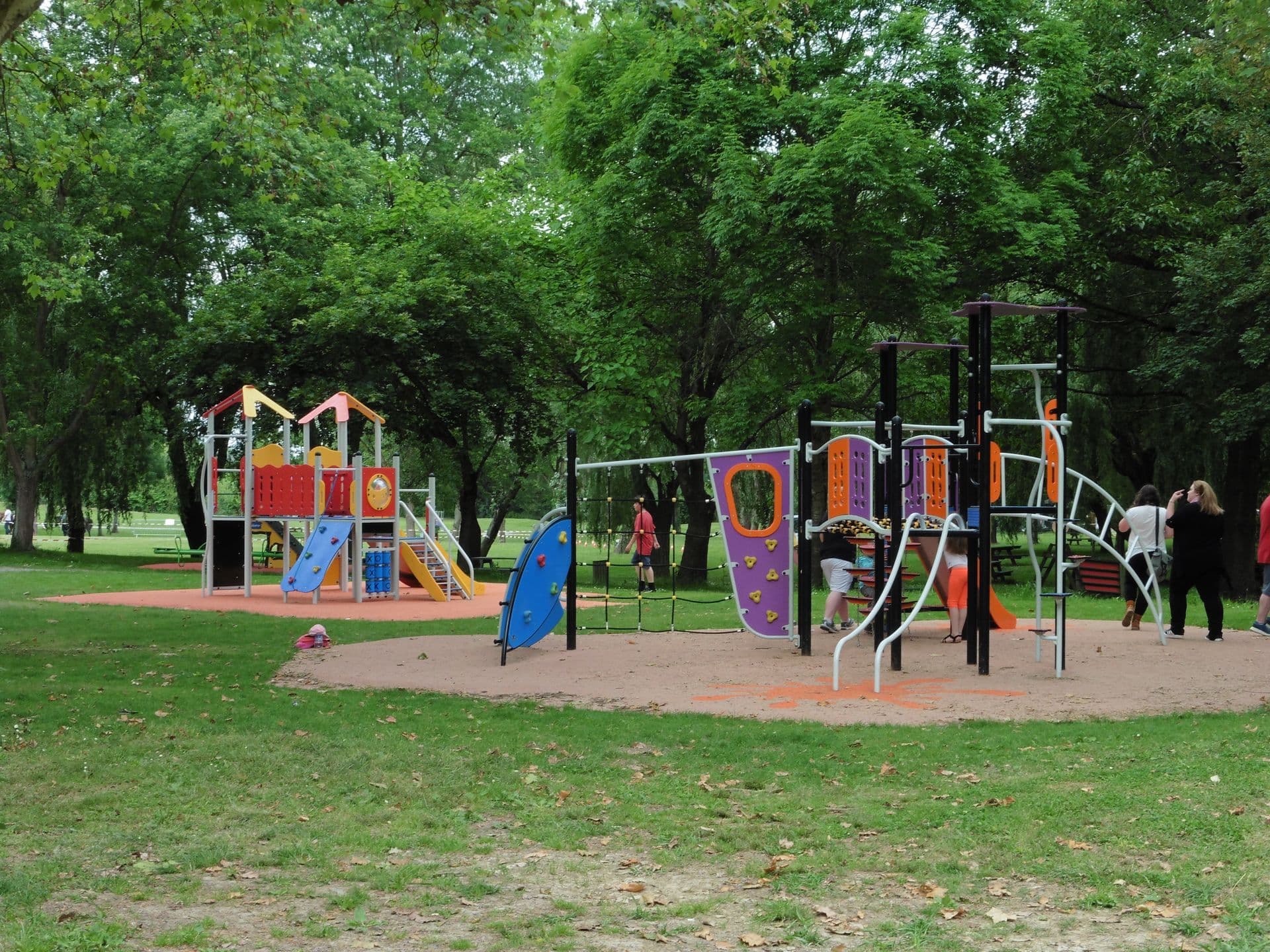 Base-de-loisirs - Aire-de-jeux