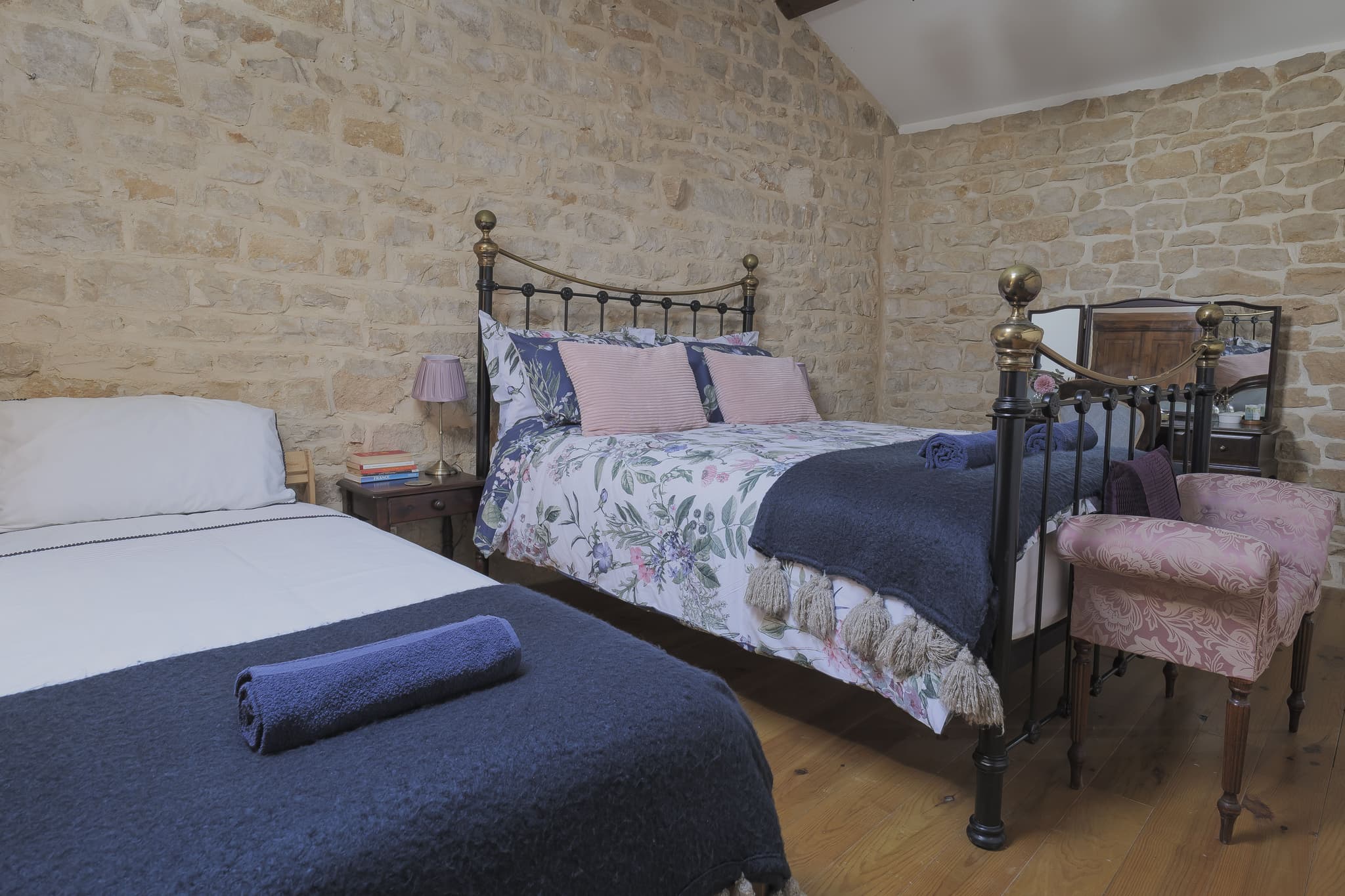 Gîte L'Olivier à Lizant_Bedroom 1