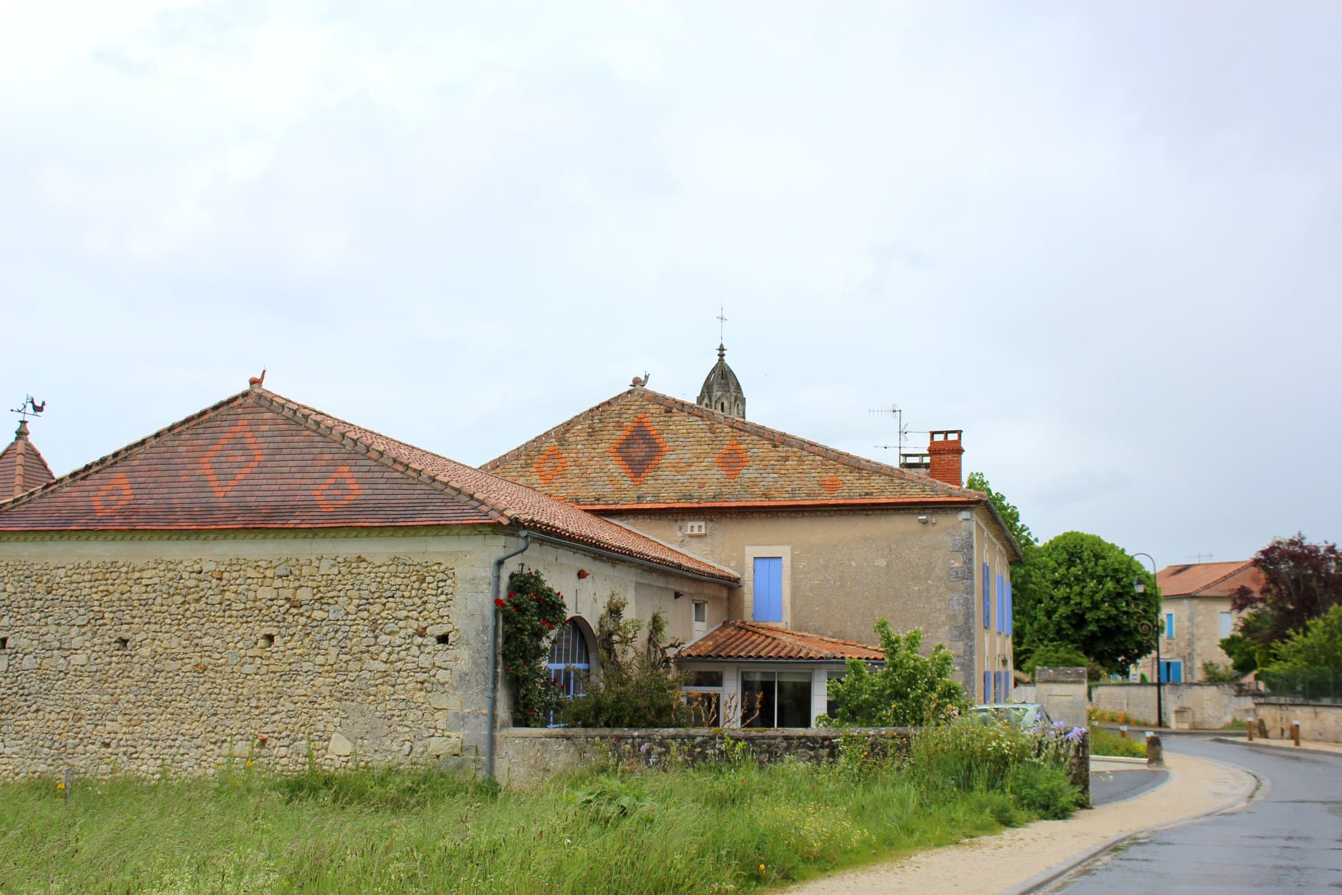 Périgord Inattendu - Village Fleuri Bertric-Burée