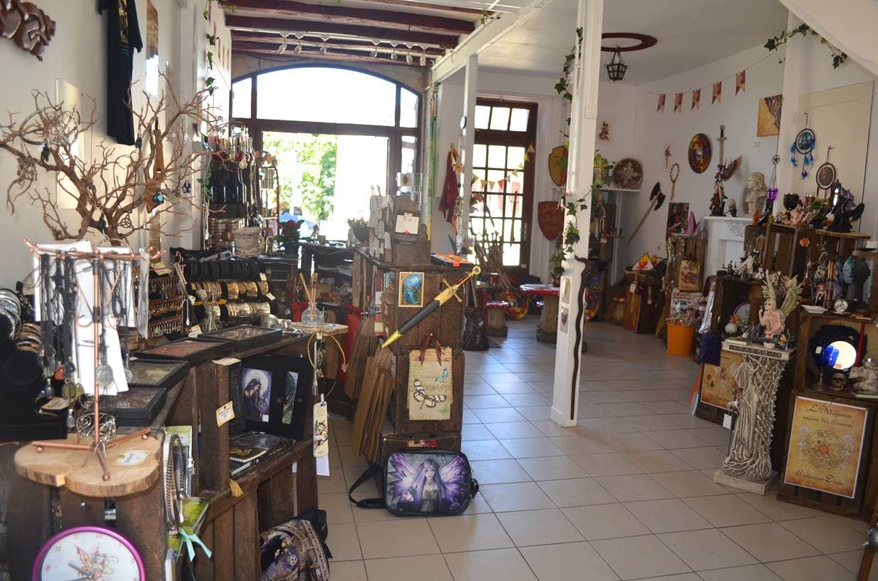 Boutique L'Atanyere (5)