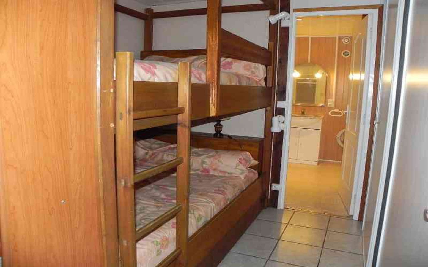 CAILLAUD 1440MEUBLE CAILLAUD LITS ET SDB