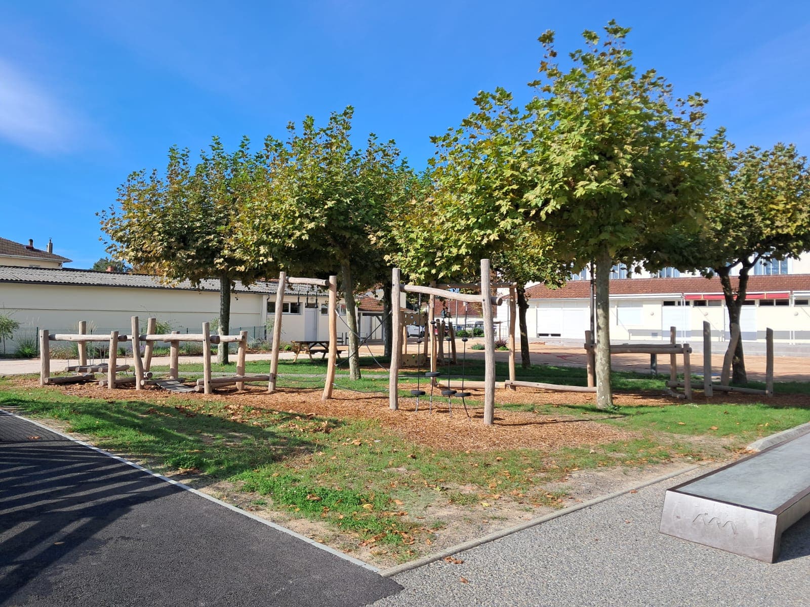 CLNT-SAINT JULIEN EN BORN-Parcours de santé (1)