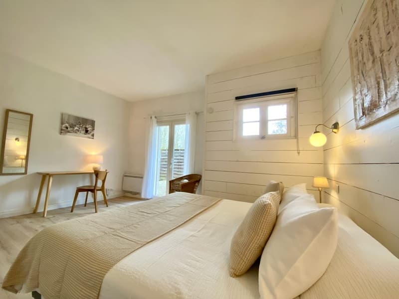 Chambre appartement 12 (1)