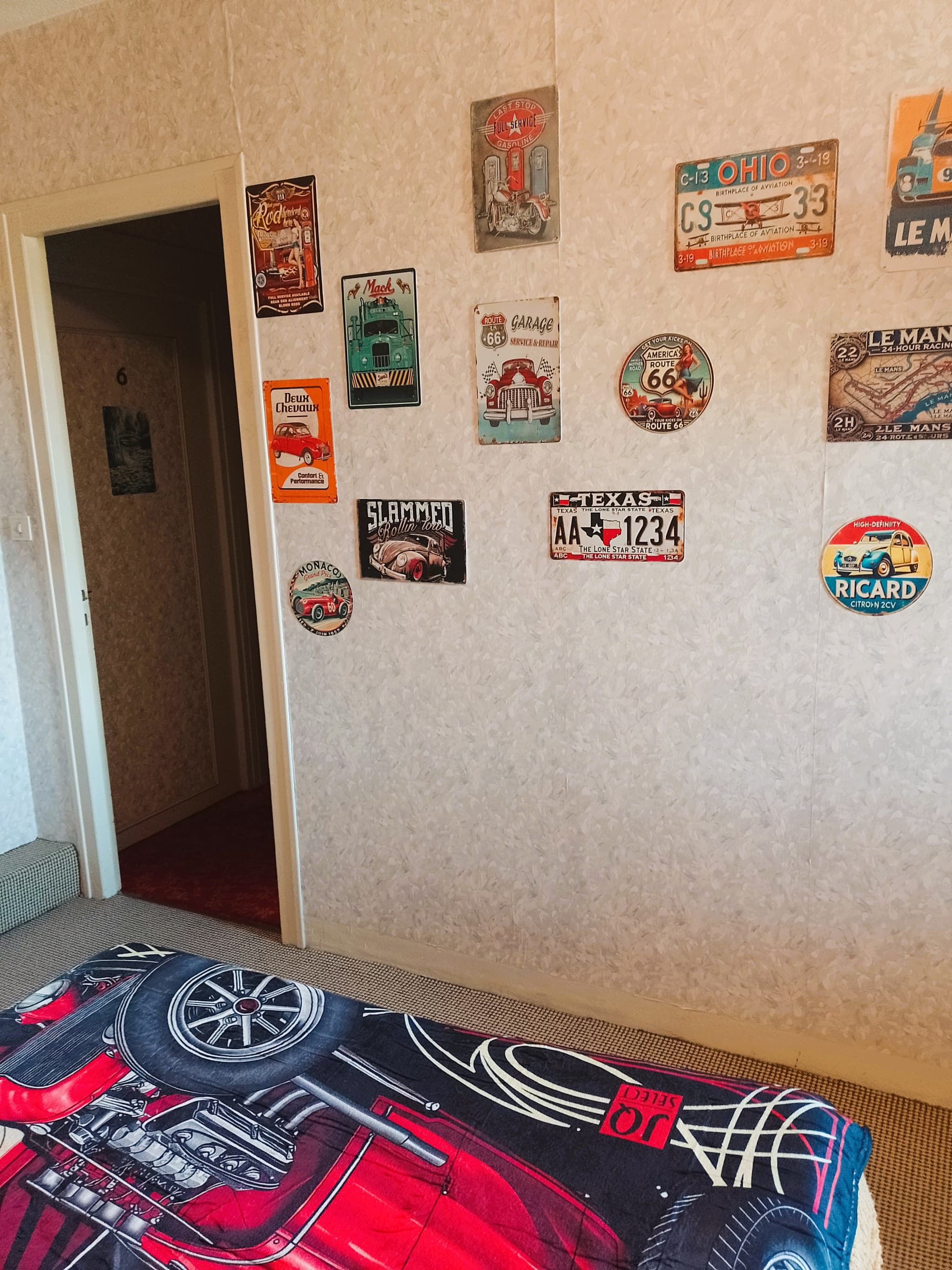Chambre aux voiture -