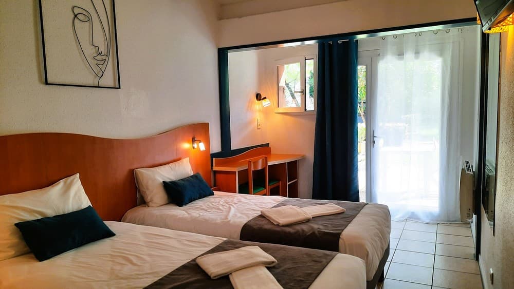 Chambre lit double