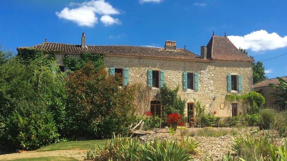 Château Perroterie St Sernin façade