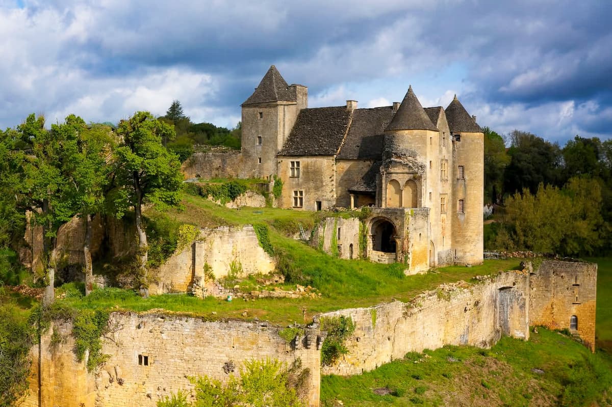 Chateau exterieur