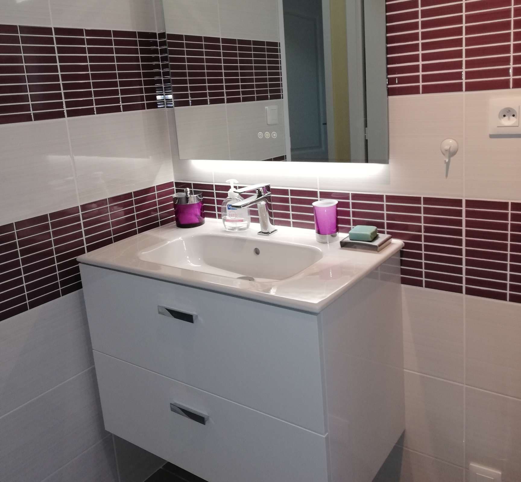 Chez Christiane et Gérard Lavabo-chambre-mauve