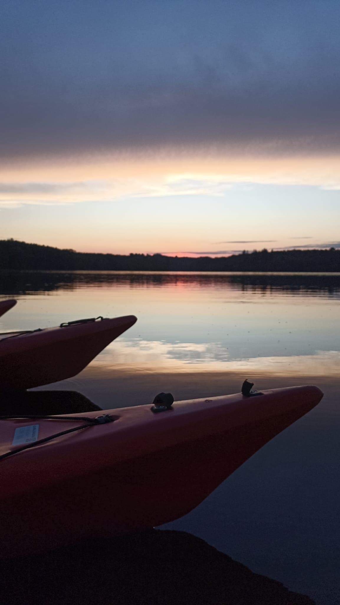 Couché de soleil sur la base - Lac de St Pardoux