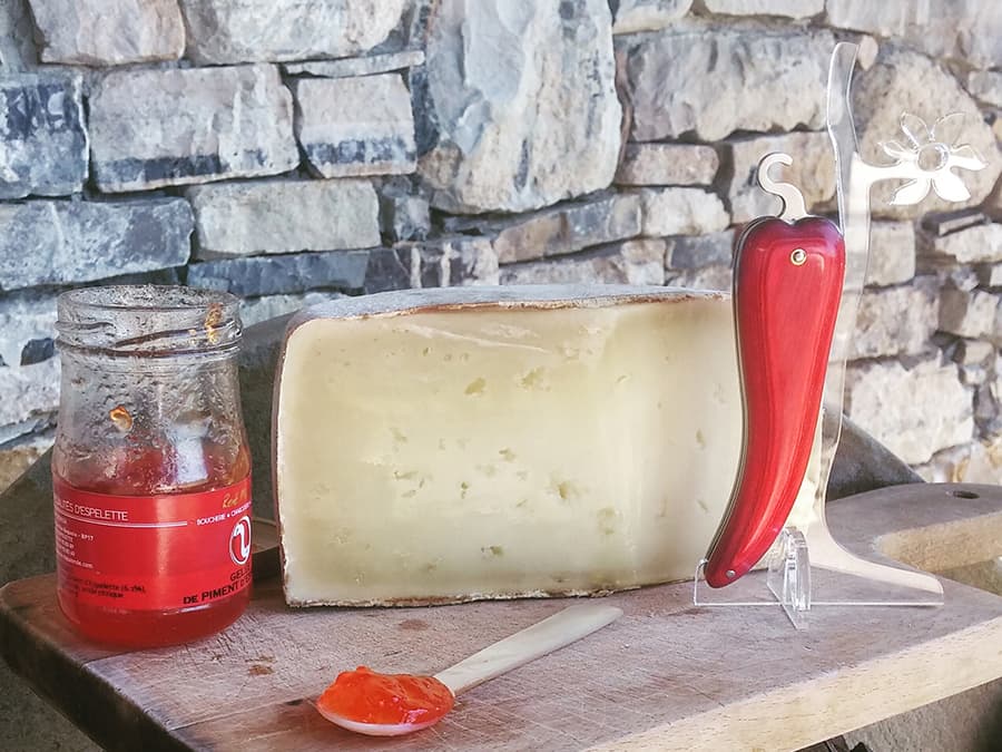 Couteau piment d'Espelette