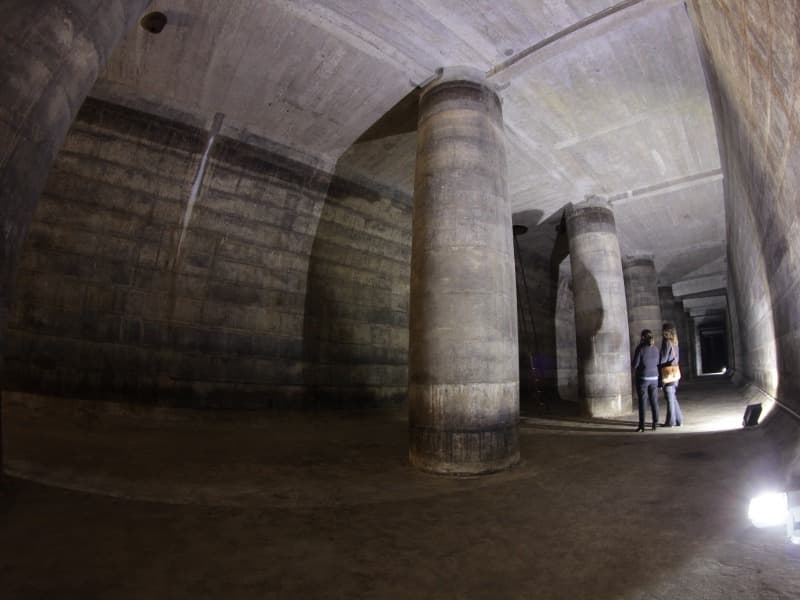 Cuve à petrole - Bourg - (800x600)