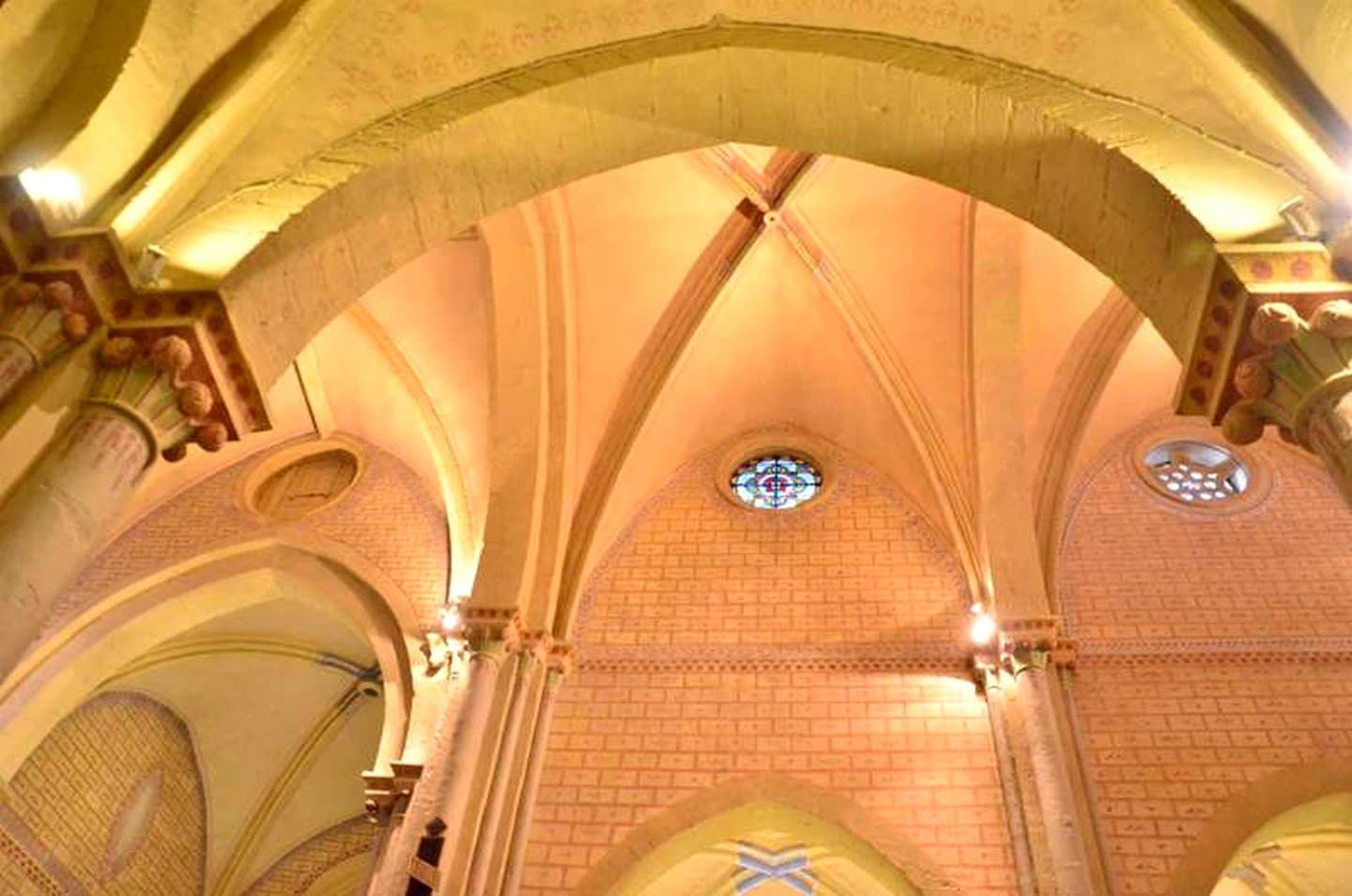 Eglise St André 1440x900