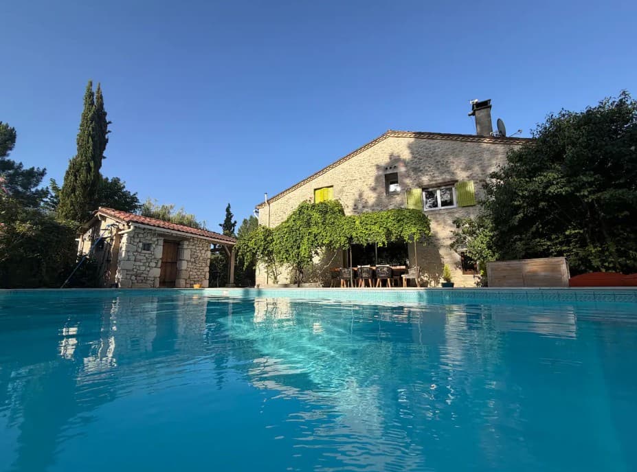 Domaine la Bellevue Esclottes piscine4