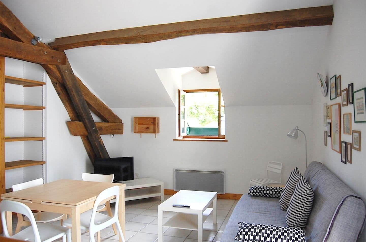 Dutournier_oratzekoa_salon_tele