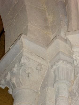 Eglise Abbatiale - Modillon_Cagnotte