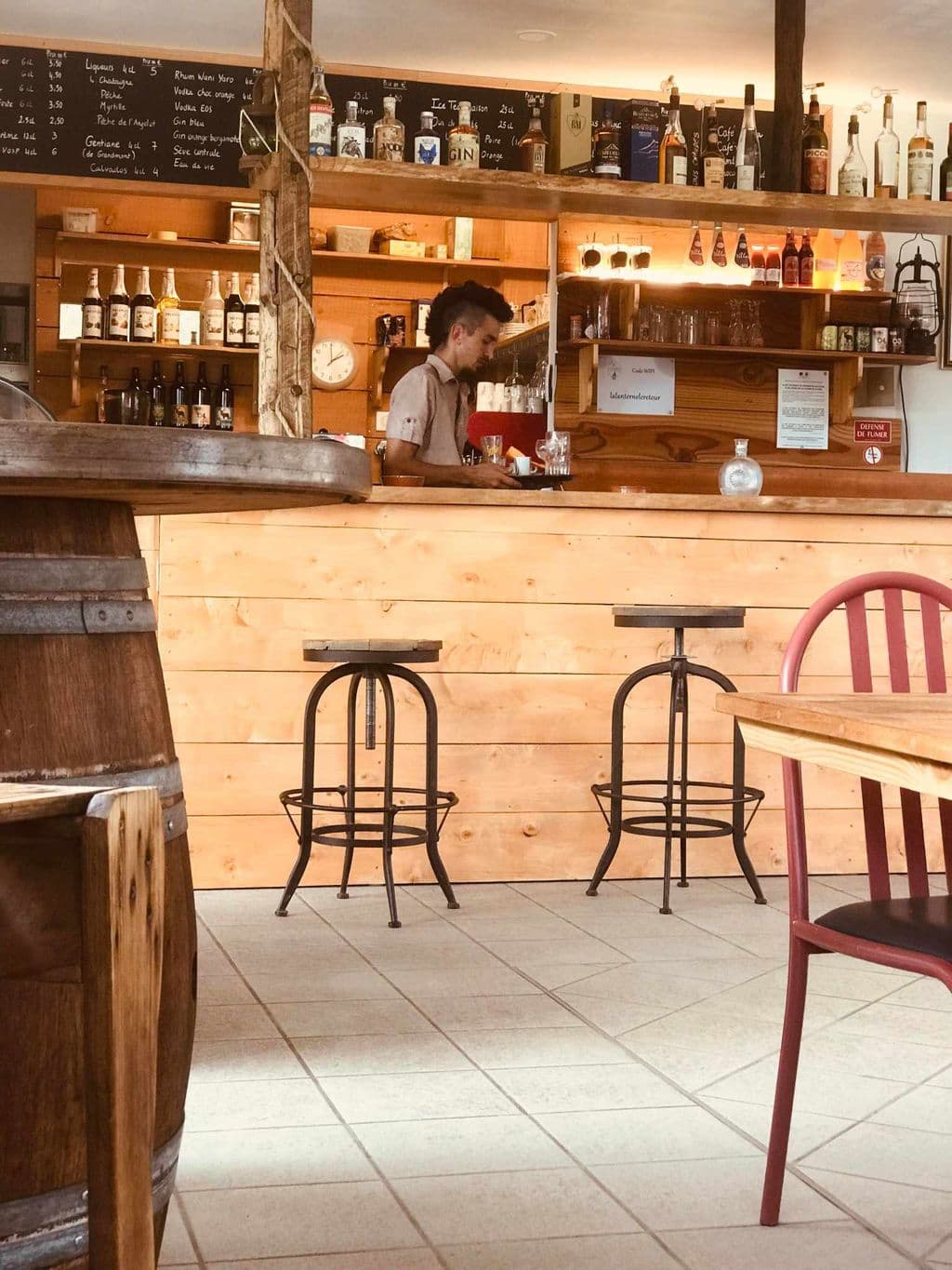 Bar
