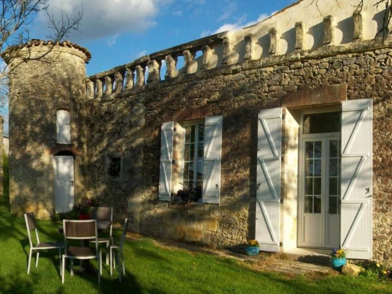 Façade