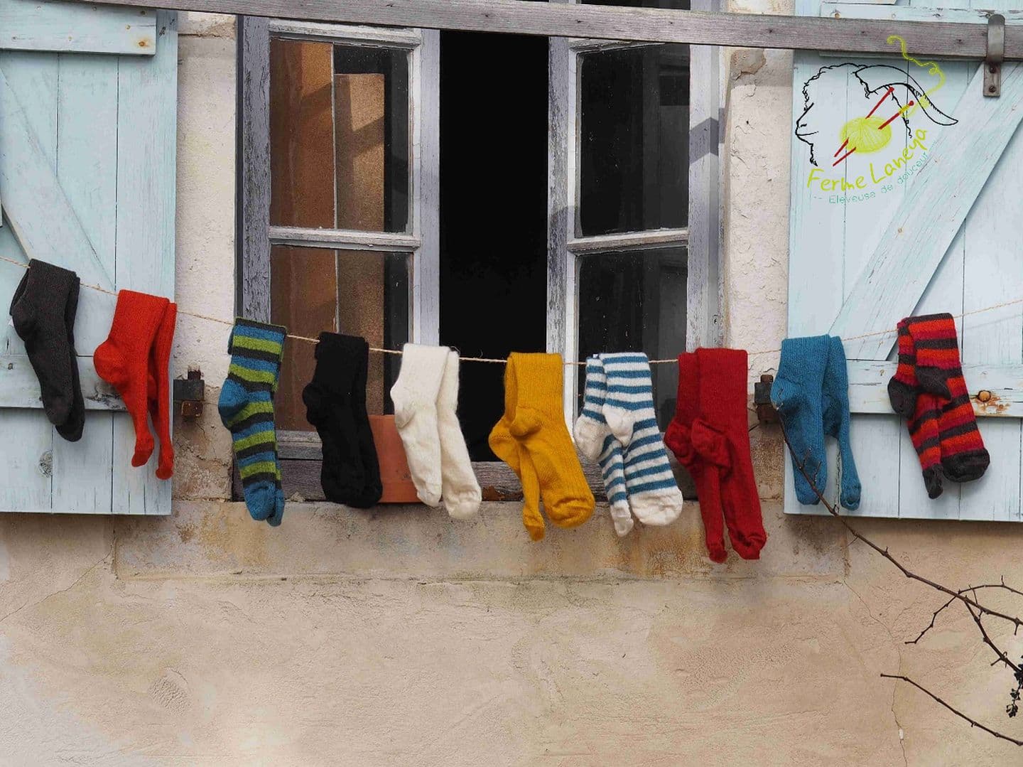 Ferme Laneya - Argelos - crédit photo Ferme Laneya chaussettes-mohair