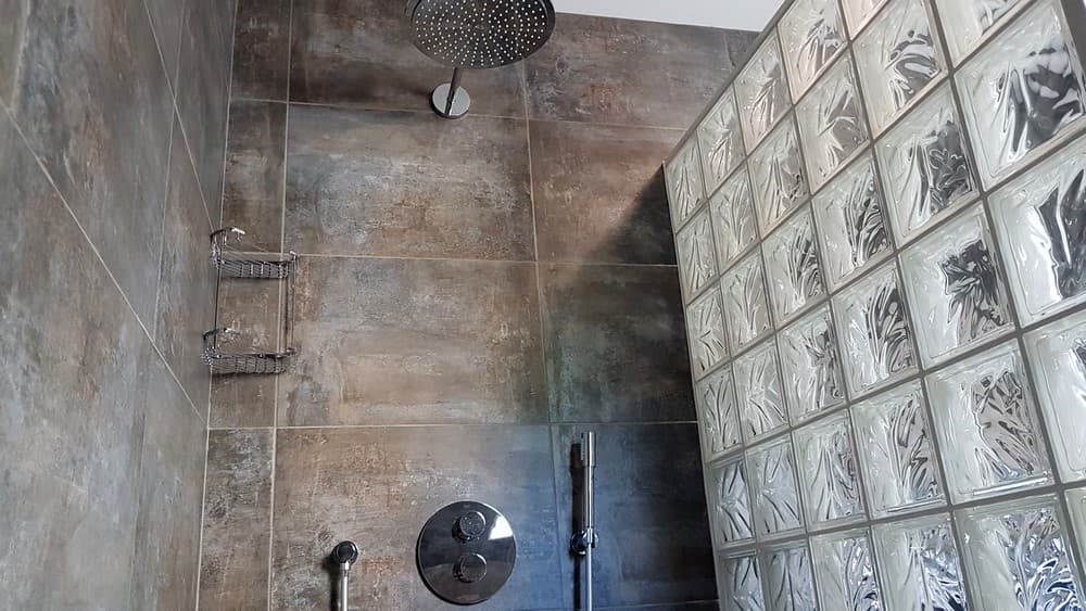 Fred&Jules-Beaulieu_douche_15