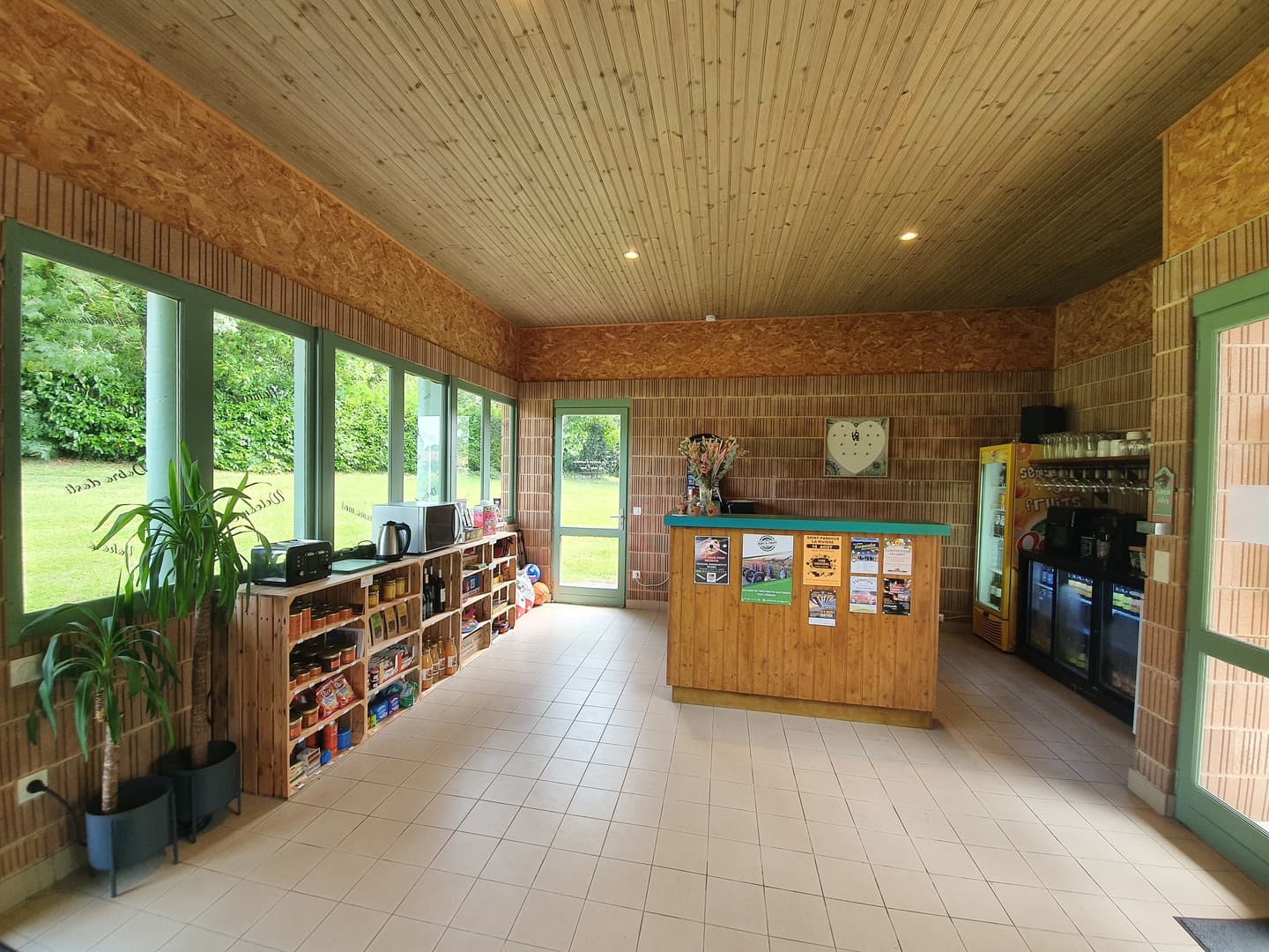 Friendly Camping and Lodges