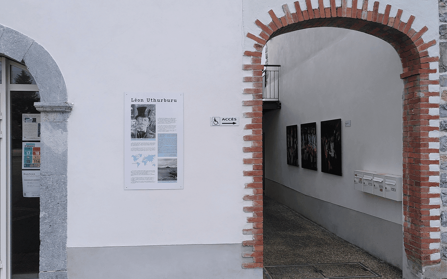 Espace Dantzan, danse Souletine, exterieur
