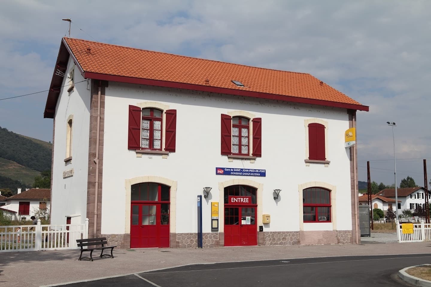 Gare_de_Saint-Jean-Pied-de-Port_(Lunon)
