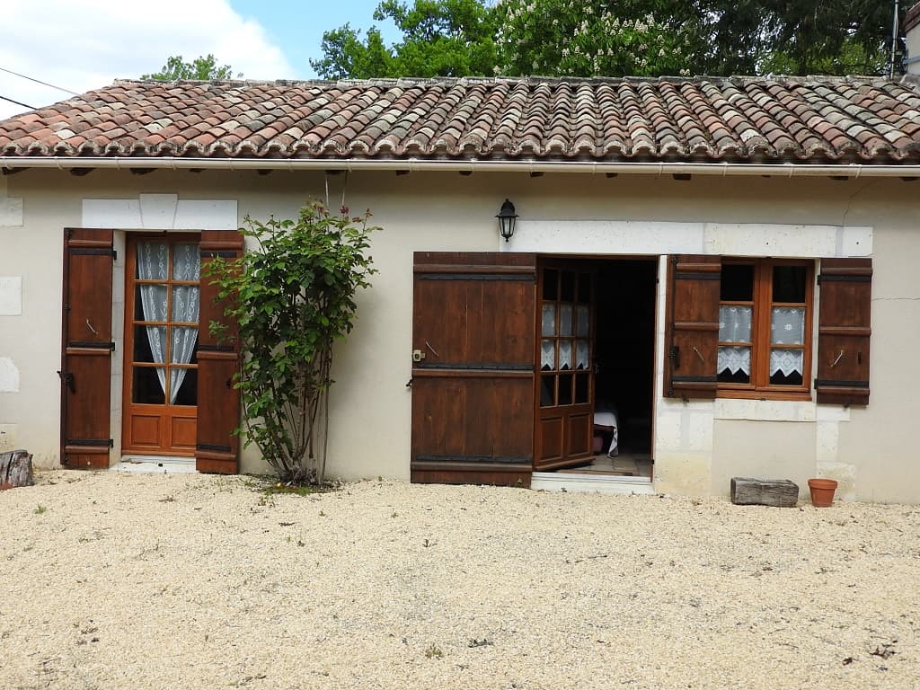 La Maison de face