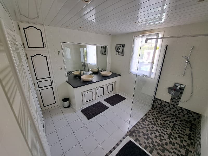 Gîte Mélo - salle de bain