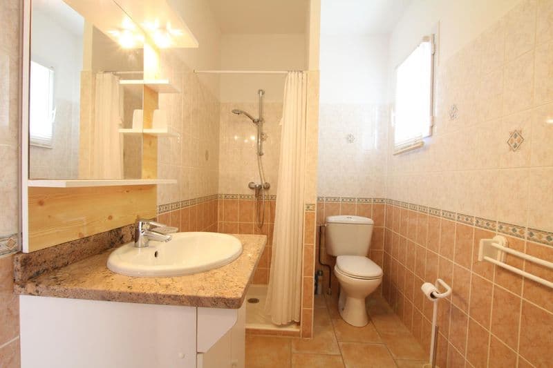Gîte au Castérot Corbère-Abères Vic-Bilh Madiran salle de bain 2019