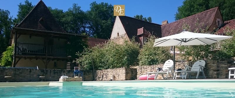 HLO_Les Eyzies_Domaine des Eymaries_gite plein sud_piscine_janvier 2023