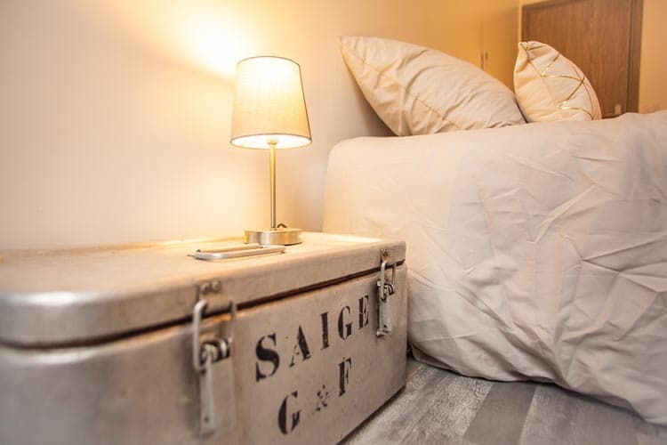 HLO-Montignac-Escapade à Lascaux Le Loft - chambre avec lit 160