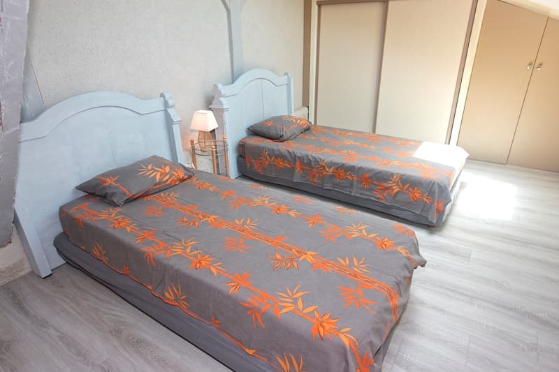 HLOAQU047FS0021I_chambre2suiteLeFour