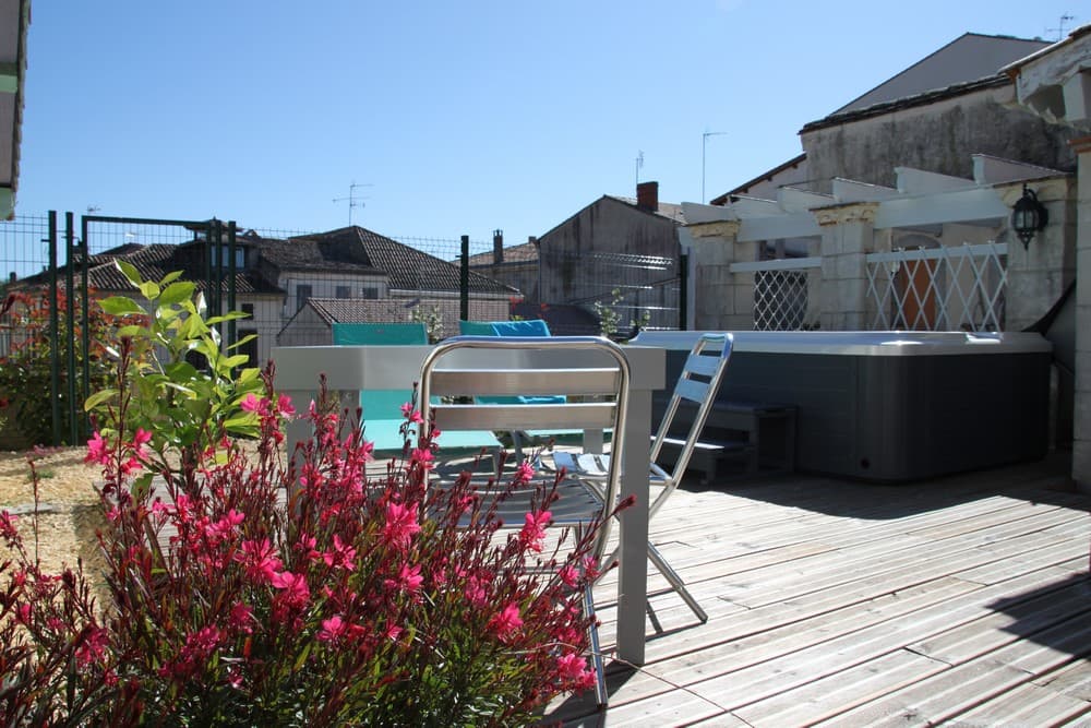 HLOAQU047V50E8ML_grande21