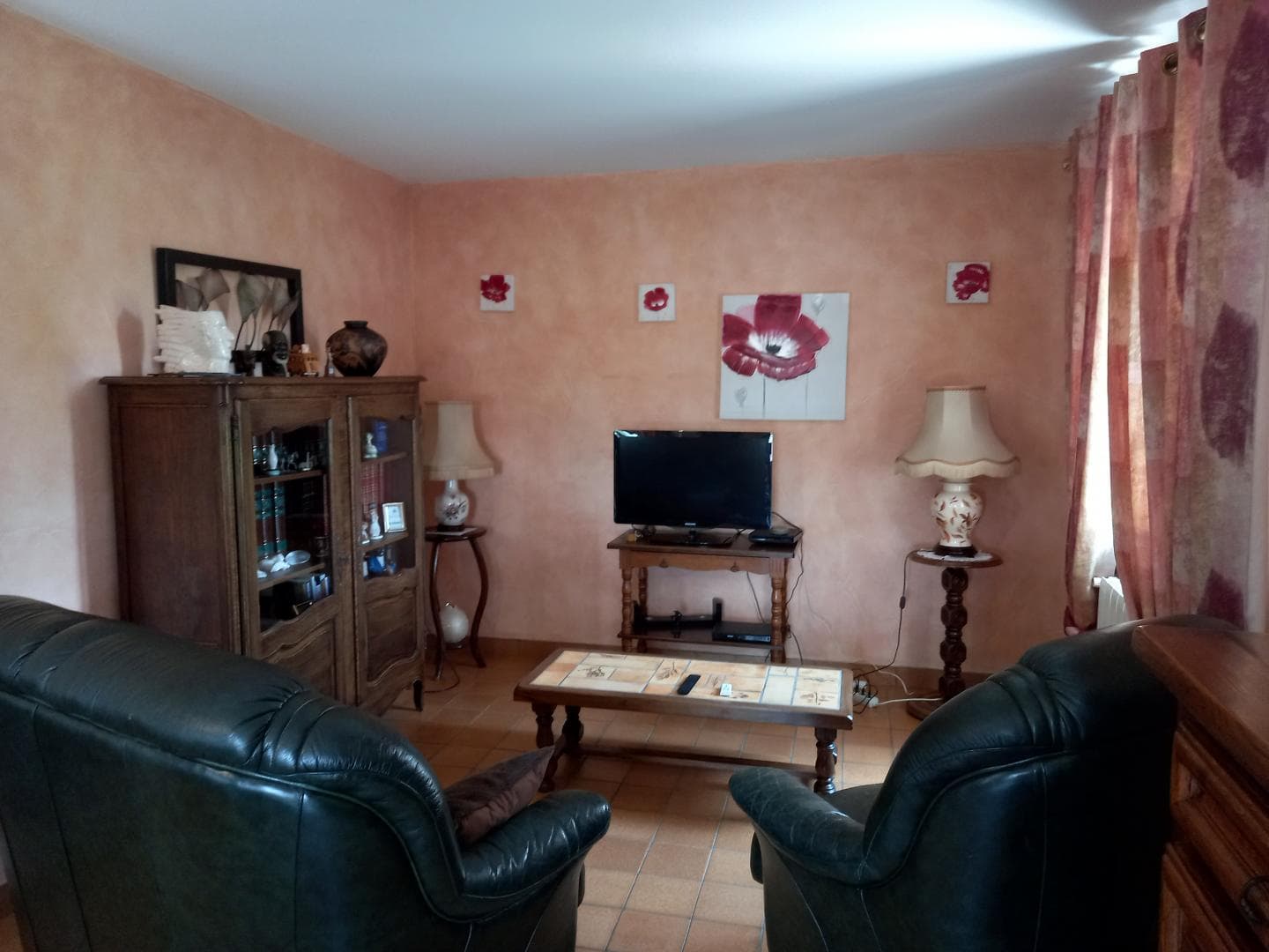 HLOAQU047V50IL31_photo25