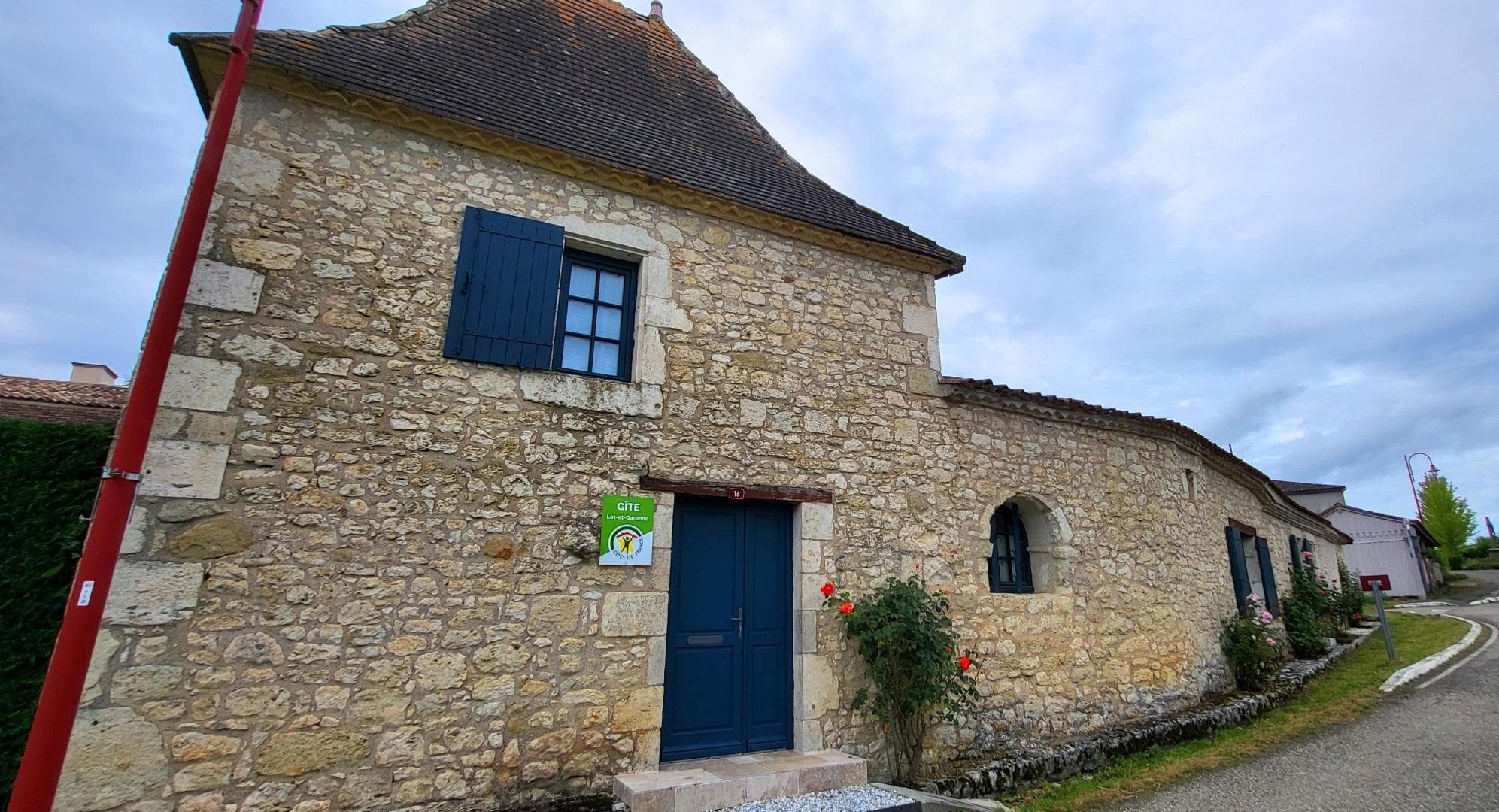 HLOAQU047V50MKYK_SaintSernin_LaFontaine_7